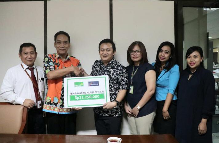  Equity Life Indonesia dan Bank Jateng Bayarkan Klaim Penyakit Kritis Kepada Nasabah